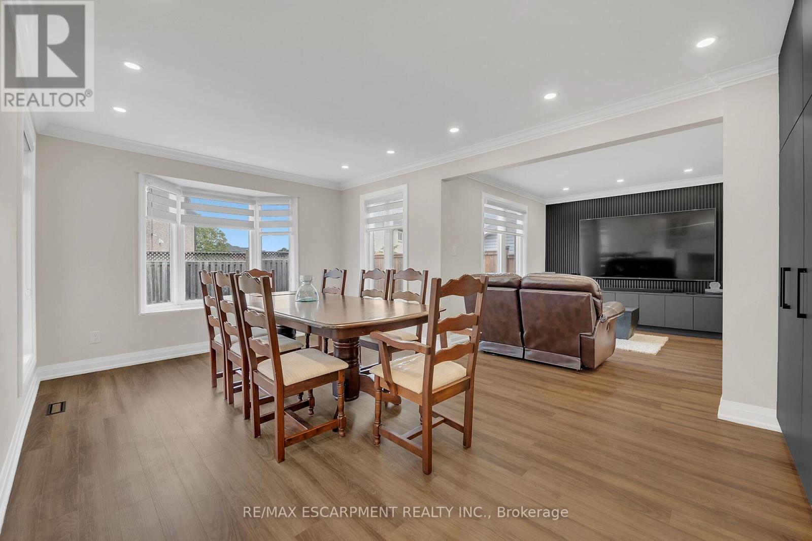 125 Valera Drive, Hamilton, Ontario  L8E 4S9 - Photo 8 - X12783320