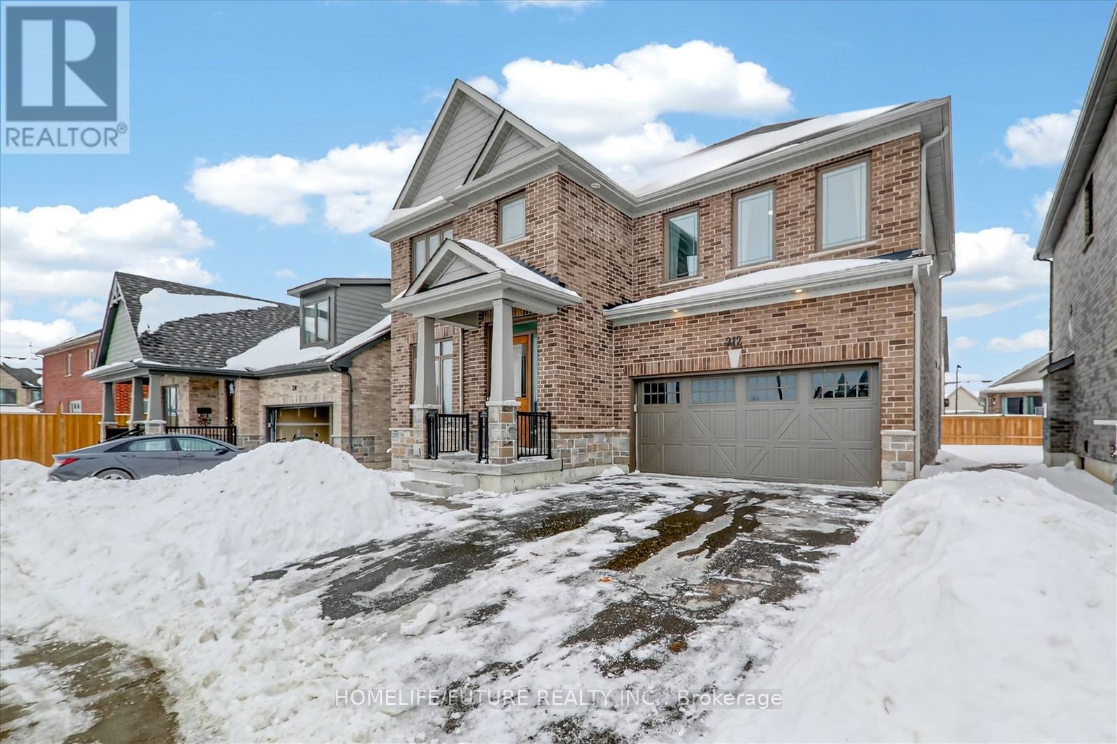 212 Mallory Terrace, Peterborough, Ontario  K9H 0C4 - Photo 2 - X12783460