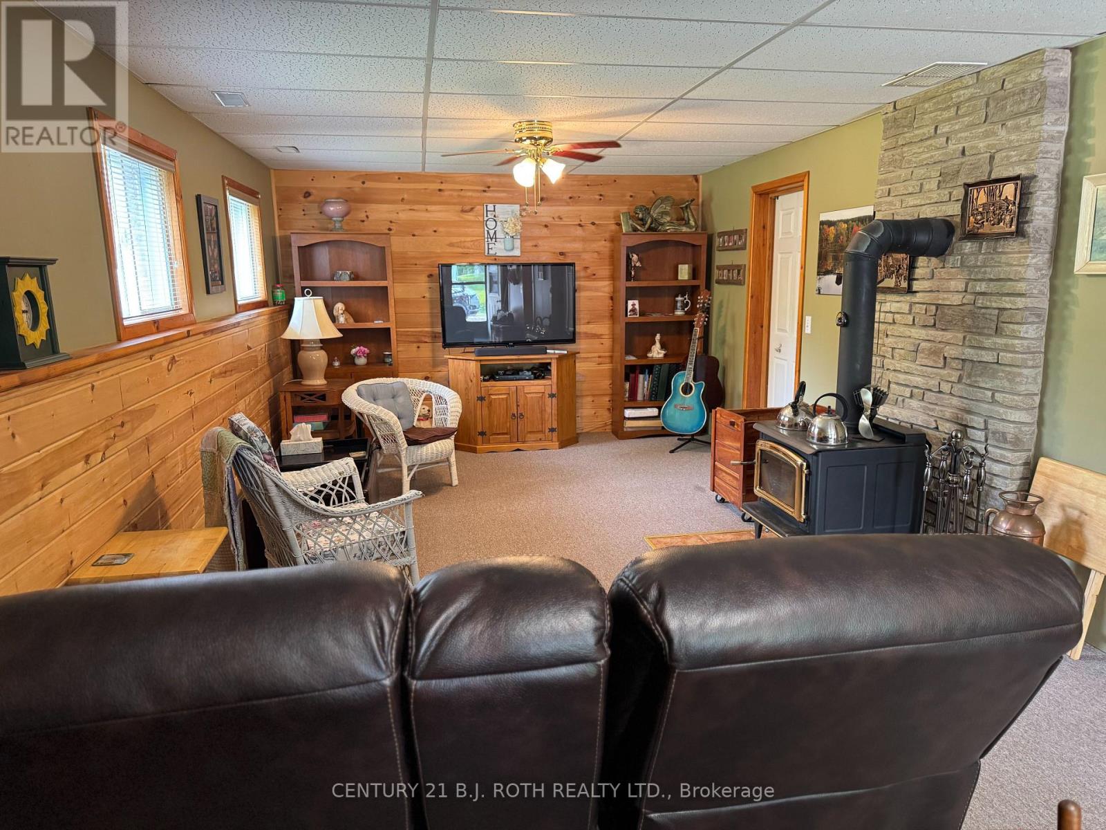 131 Graybow Drive, Parry Sound Remote Area (Restoule), Ontario  P0H 1W0 - Photo 8 - X12783468