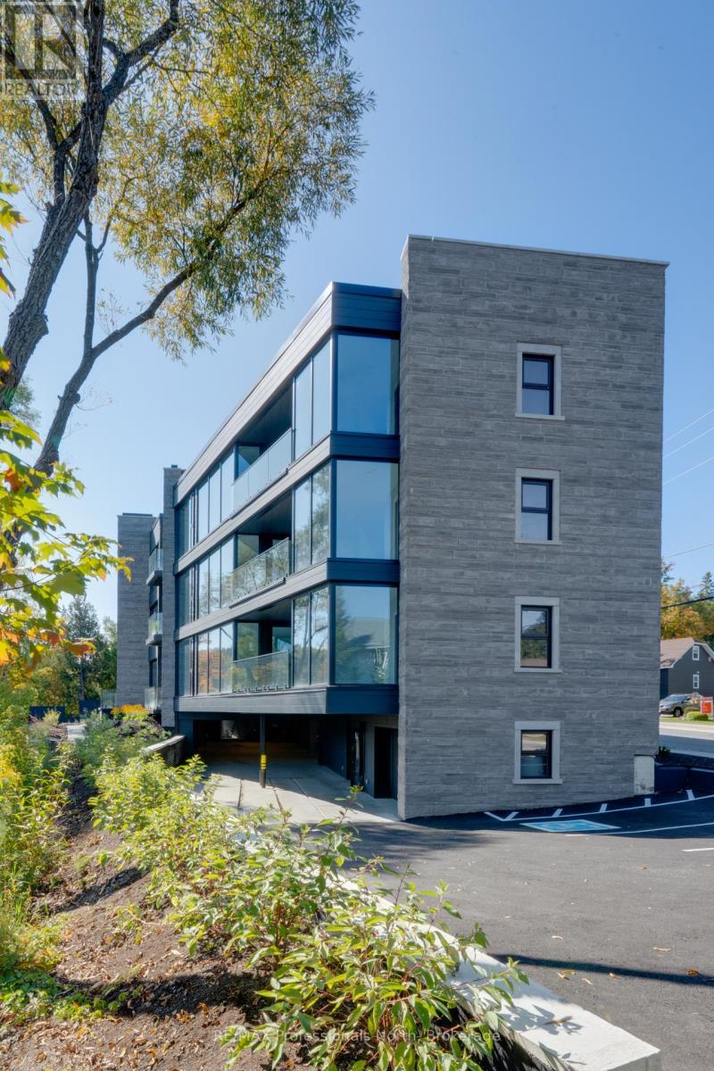 105 - 32 BRUNEL ROAD, Huntsville, Ontario