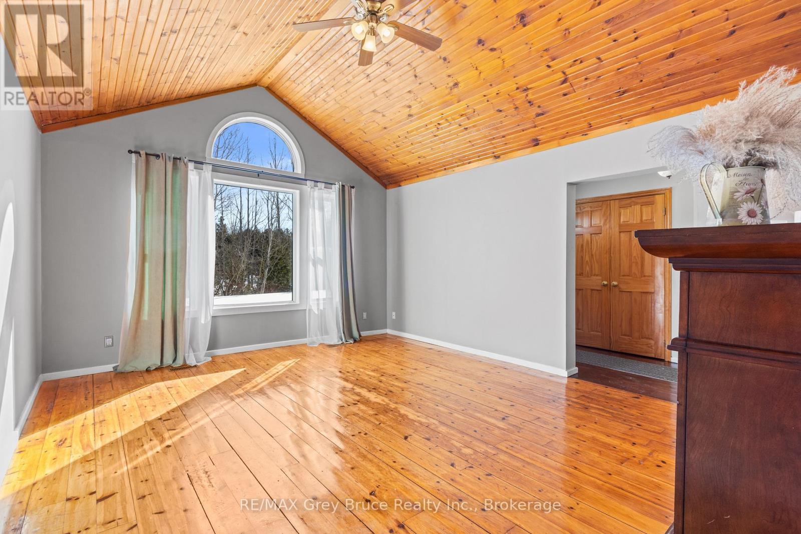 20 Cape Hurd Road, Northern Bruce Peninsula, Ontario  N0H 2R0 - Photo 17 - X12782420