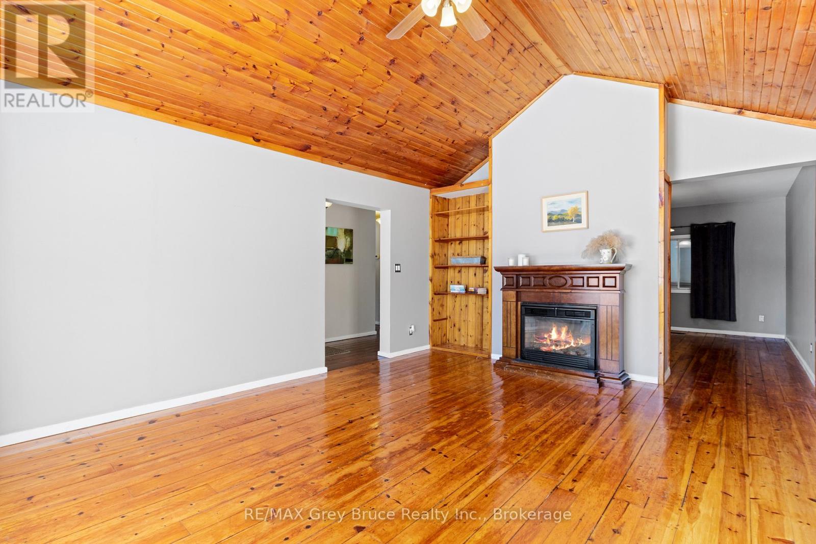 20 Cape Hurd Road, Northern Bruce Peninsula, Ontario  N0H 2R0 - Photo 16 - X12782420