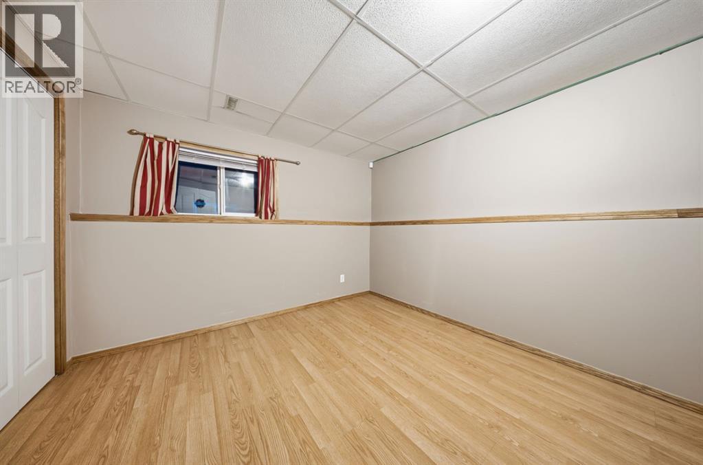 5905 61 Avenue, Ponoka, Alberta  T4J 1T8 - Photo 21 - A2273314