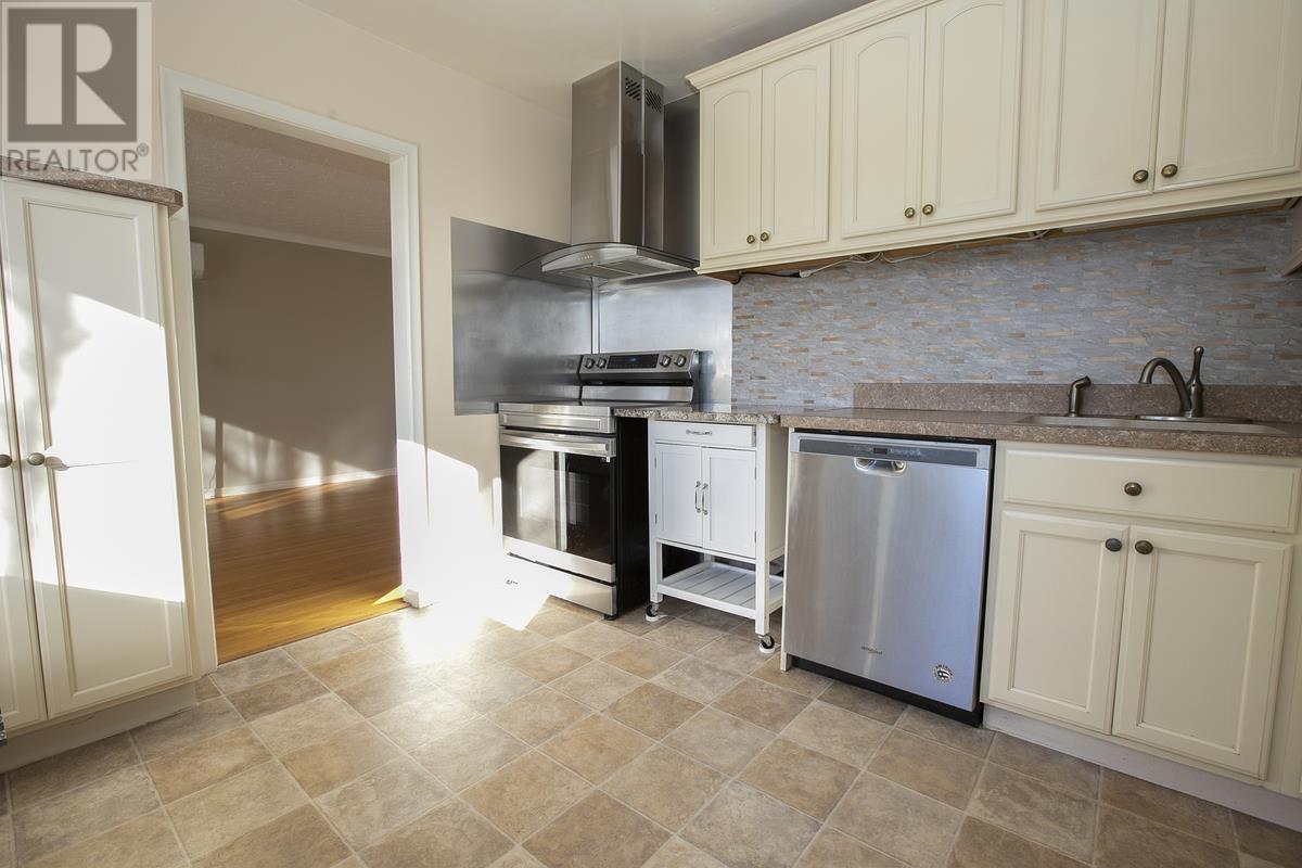 537 Placid Ave, Sault Ste. Marie, Ontario  P6B 3M4 - Photo 21 - SM253191