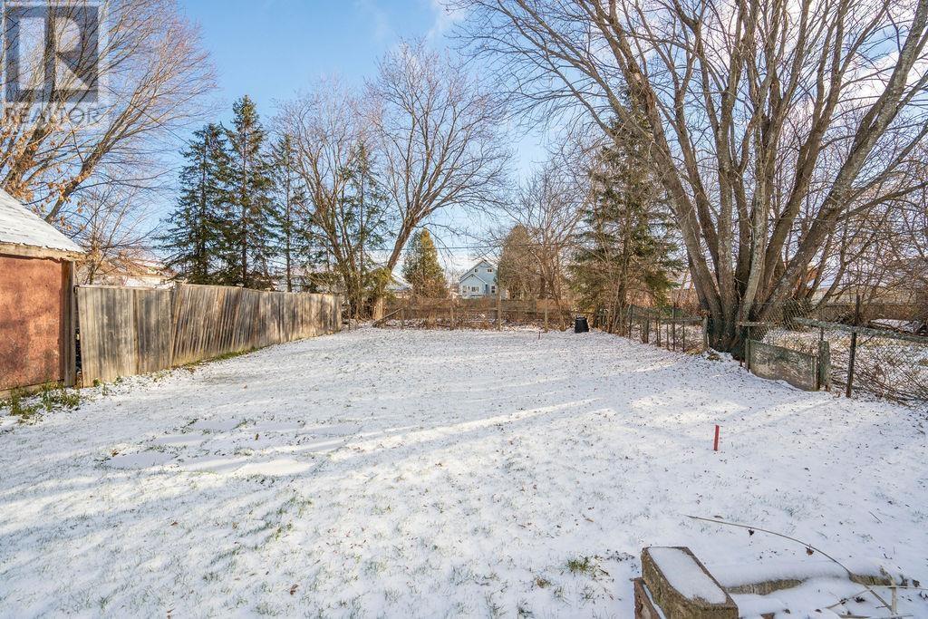 588 Sherbourne St, Sault Ste. Marie, Ontario  P6C 3X7 - Photo 5 - SM253381