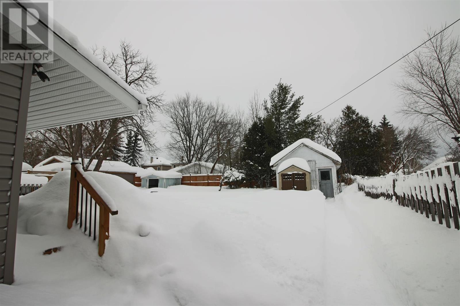 34 Algoma Ave, Sault Ste. Marie, Ontario  P6B 2P7 - Photo 30 - SM260005