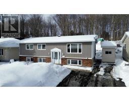 30 Axmith AVE, Elliot Lake, Ontario