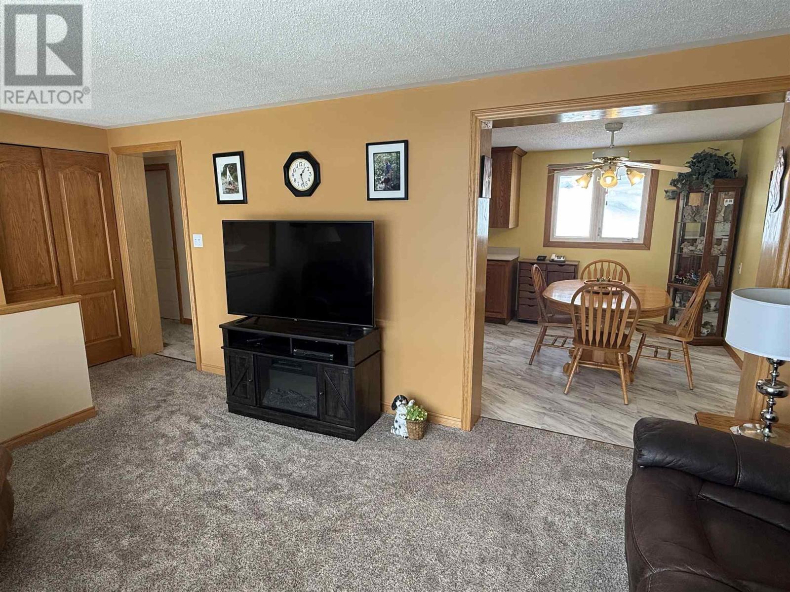 30 Axmith Ave, Elliot Lake, Ontario  P5A 1B7 - Photo 17 - SM260186