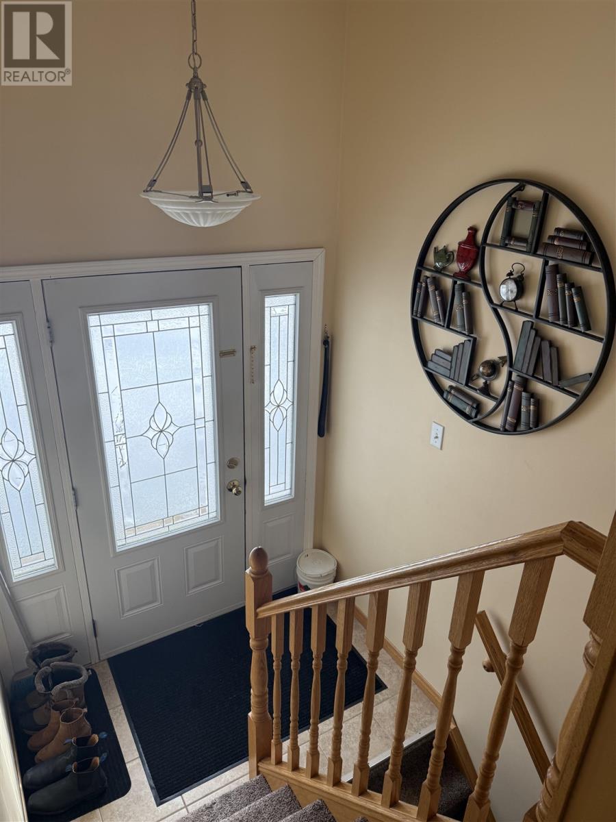 30 Axmith Ave, Elliot Lake, Ontario  P5A 1B7 - Photo 35 - SM260186