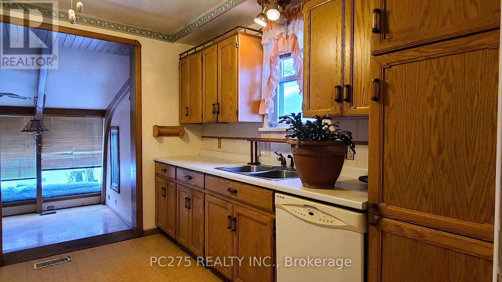 1531 Howland Avenue, London East, Ontario  N5V 1W8 - Photo 6 - X12783580