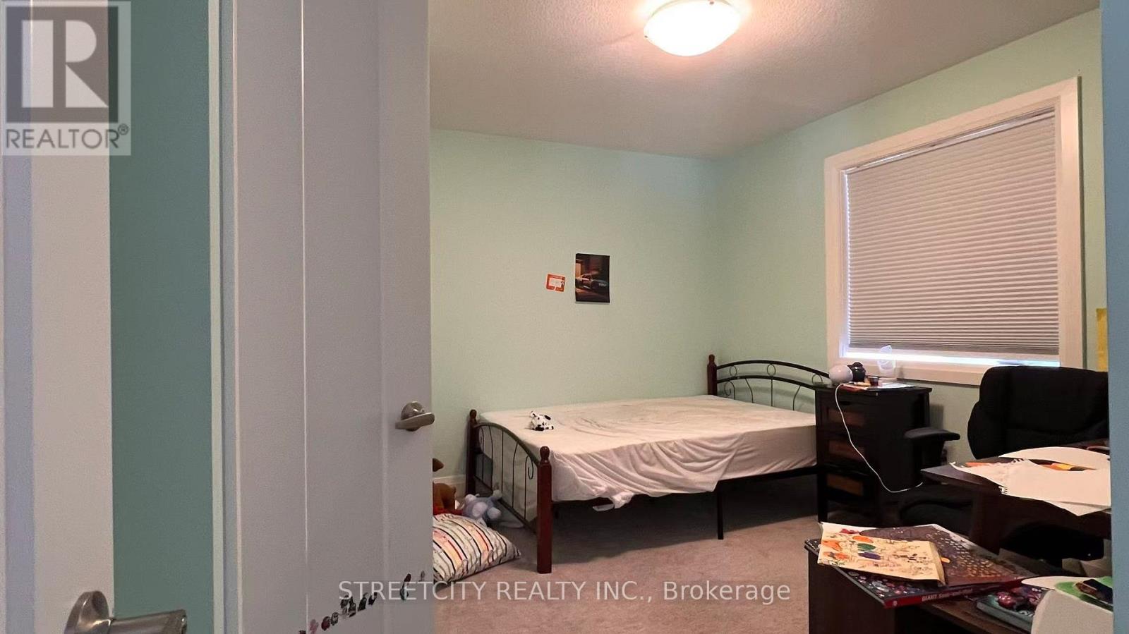 1614 Valhalla Street N, London North, Ontario  N6G 0V2 - Photo 16 - X12783606