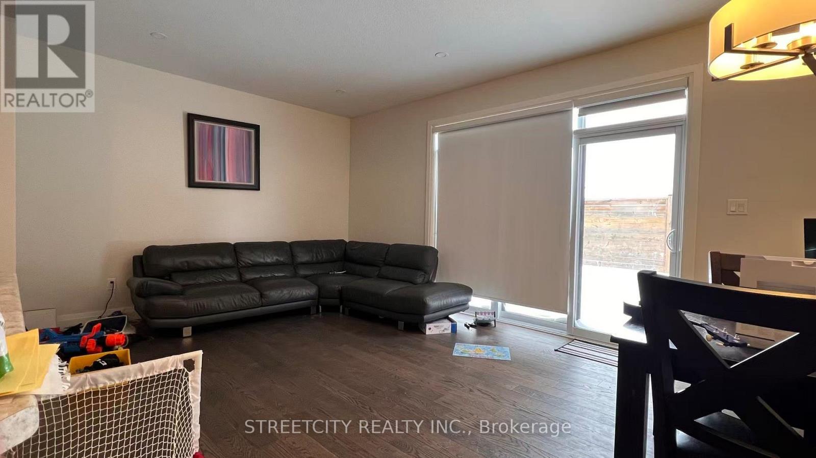 1614 Valhalla Street N, London North, Ontario  N6G 0V2 - Photo 4 - X12783606