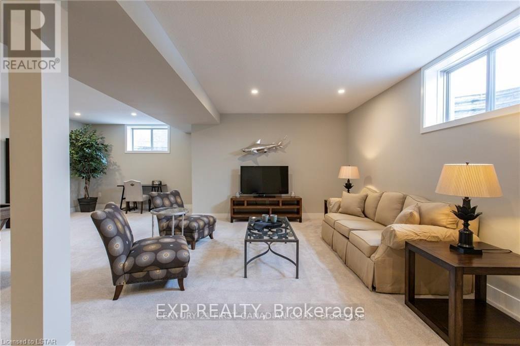 2244 Evans Boulevard, London South, Ontario  N6M 0A8 - Photo 25 - X12783626