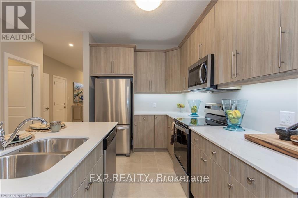 2244 Evans Boulevard, London South, Ontario  N6M 0A8 - Photo 7 - X12783626