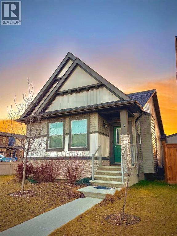 3 Hillcrest Close E, Airdrie, Alberta  T4B 4T9 - Photo 1 - A2274350