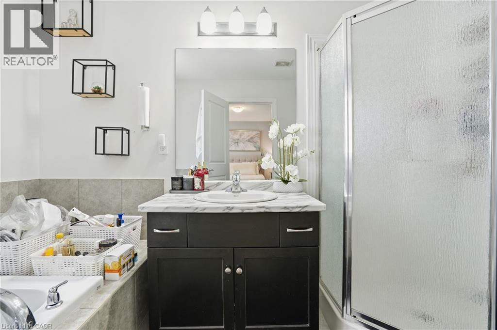 7 Lakelawn Road Unit# 6, Grimsby, Ontario  L3M 0E9 - Photo 24 - 40804602