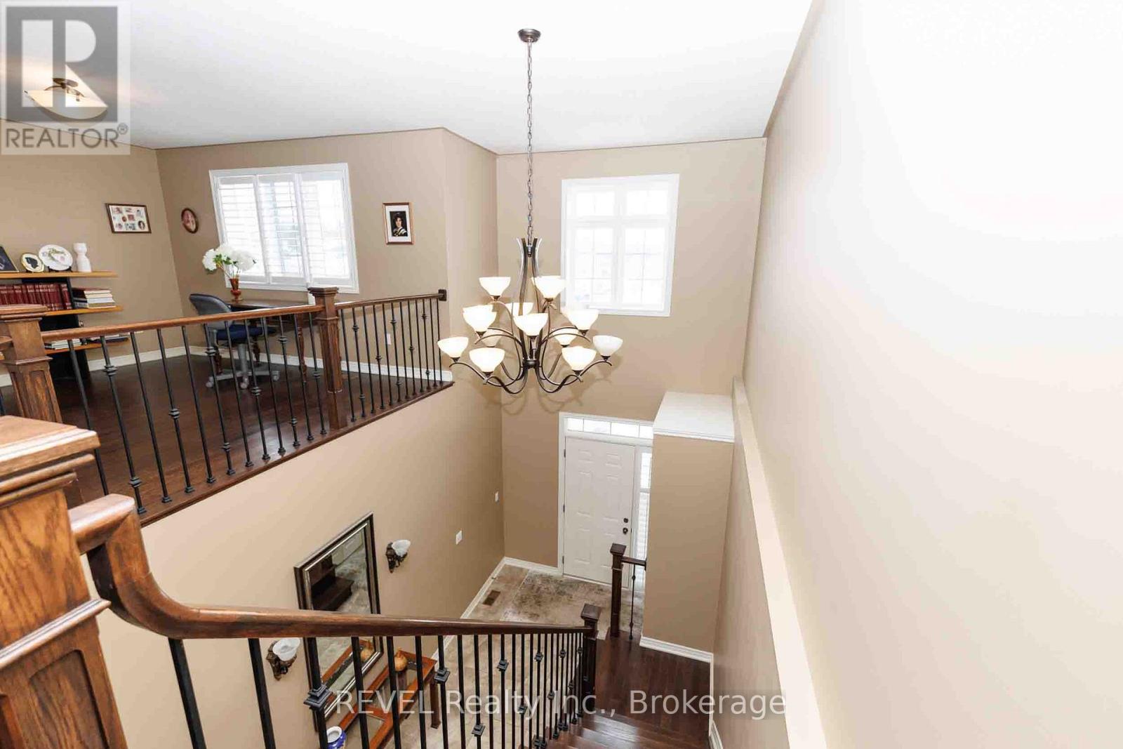 56 Tanner Drive, Pelham, Ontario  L0S 1E0 - Photo 9 - X12783586