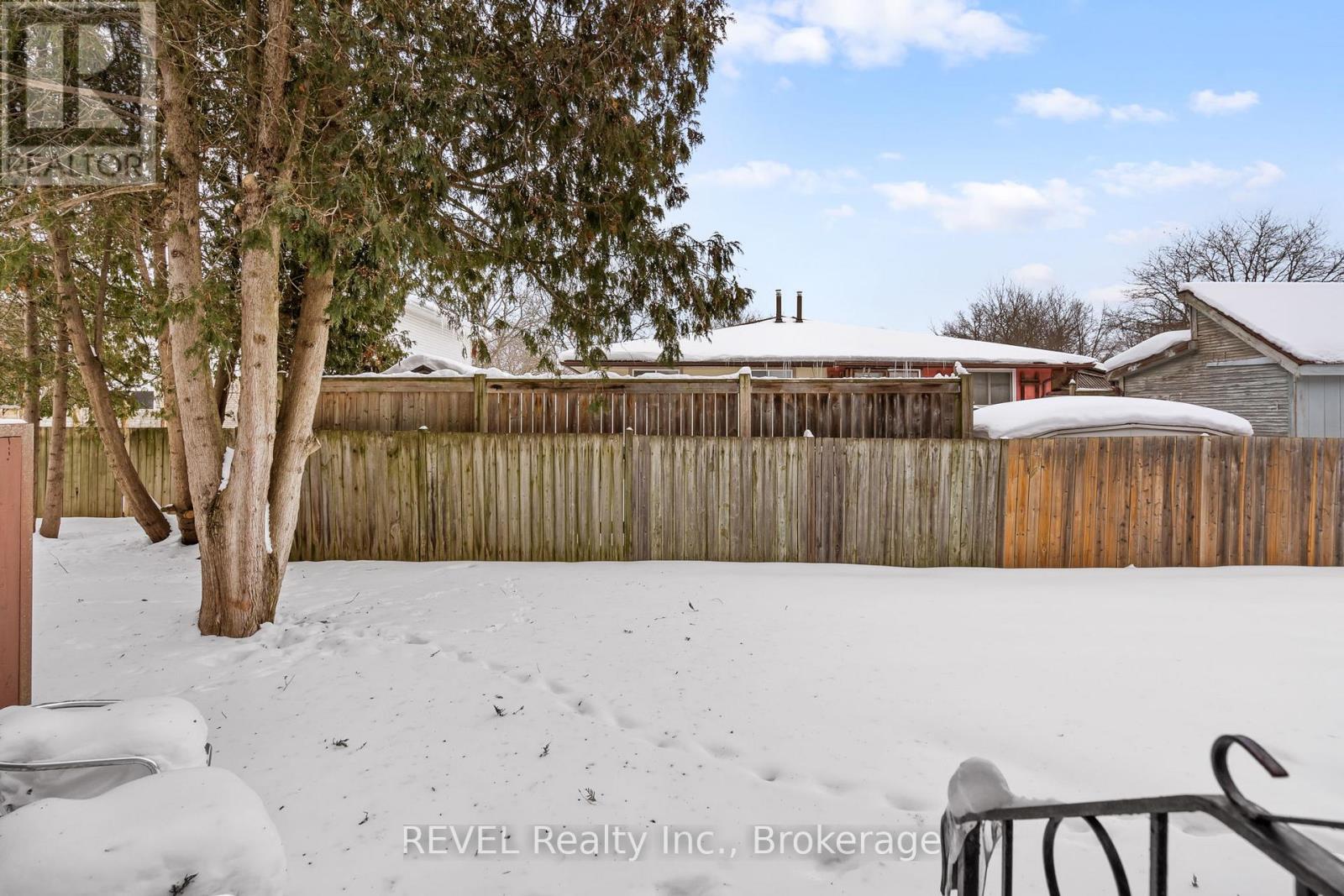 3 - 5852 Frontenac Street, Niagara Falls, Ontario  L2G 3A9 - Photo 24 - X12783656