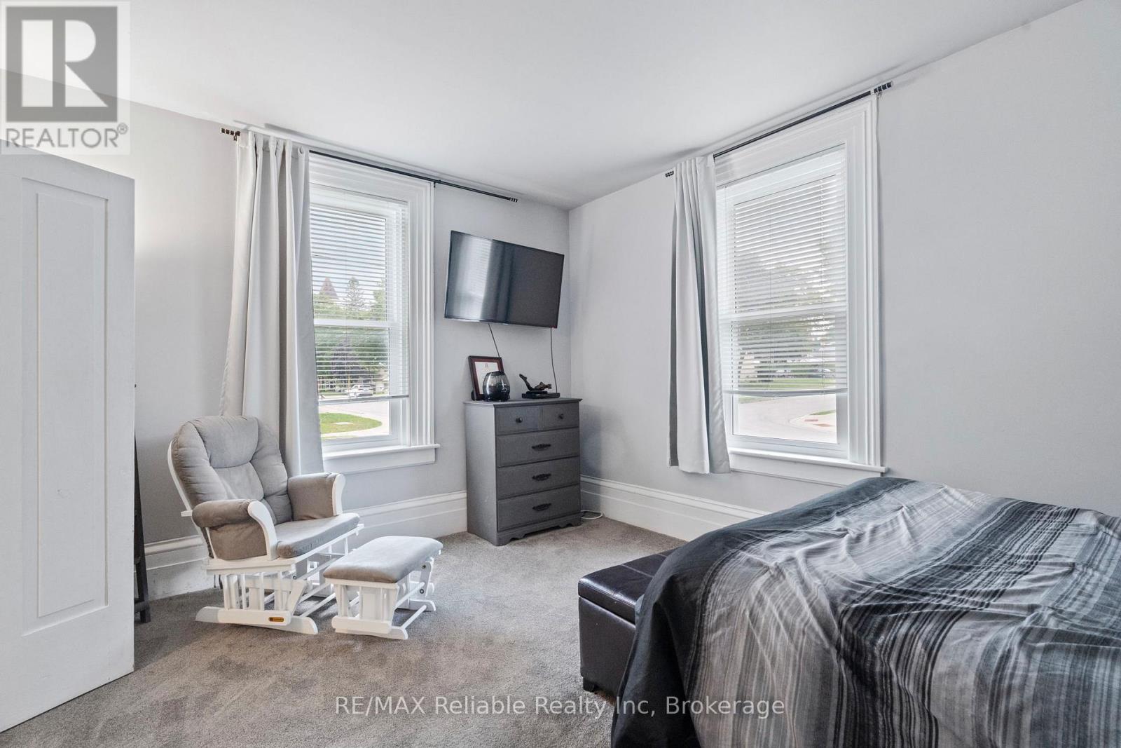 46 James Street, Huron East, Ontario  N0K 1W0 - Photo 12 - X12783630