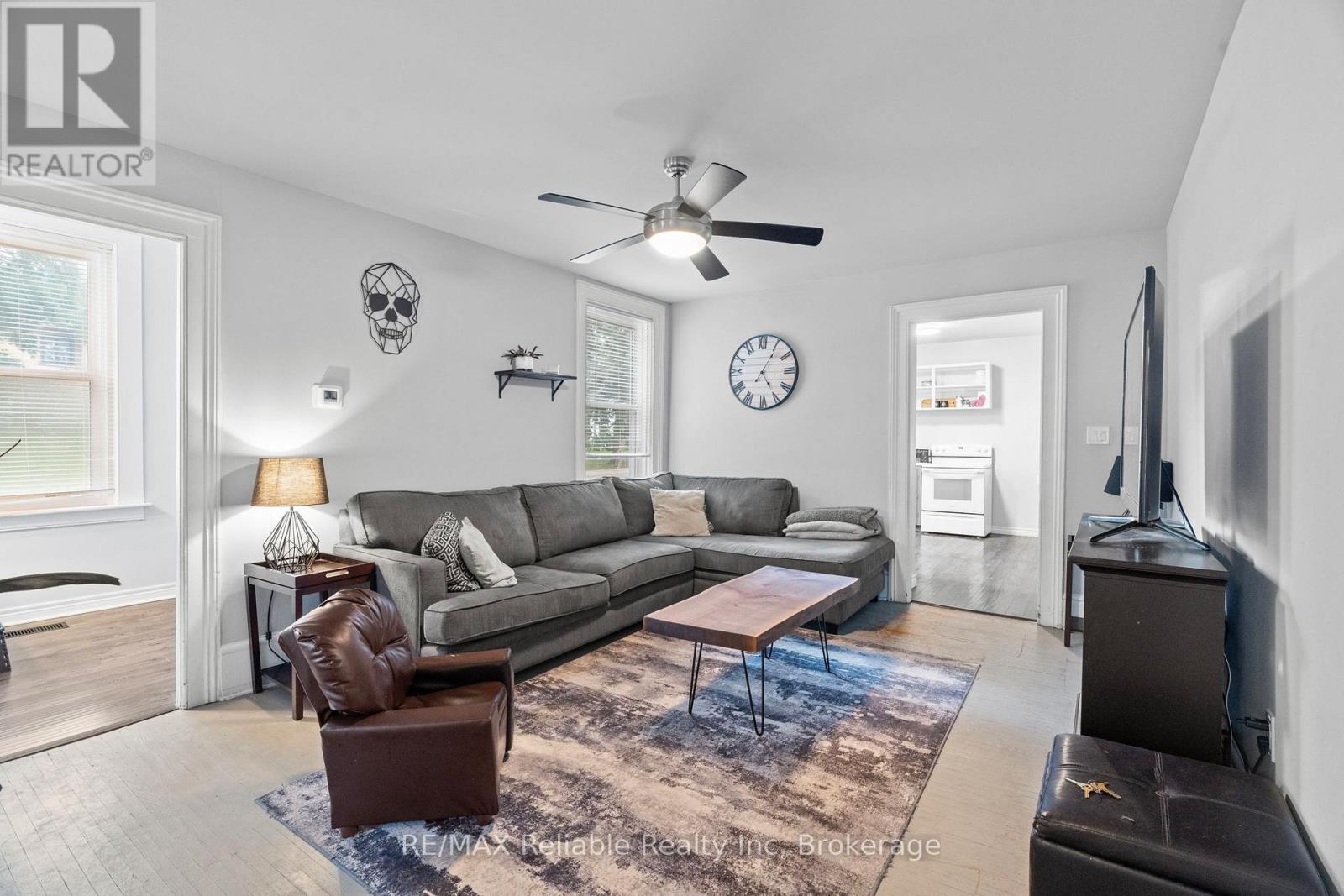 46 James Street, Huron East, Ontario  N0K 1W0 - Photo 15 - X12783630