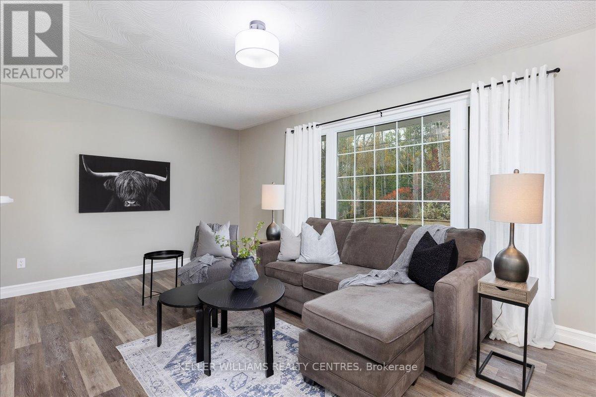 33 Mourning Dove Road, Georgina, Ontario  L0E 1R0 - Photo 10 - N12478192