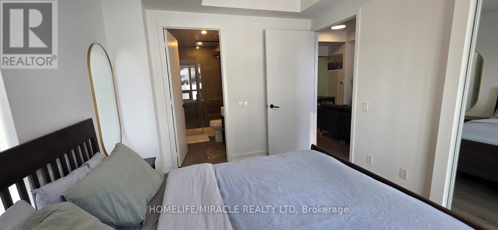 1306 - 108 Peter Street, Toronto, Ontario  M5V 0W2 - Photo 9 - C12766776