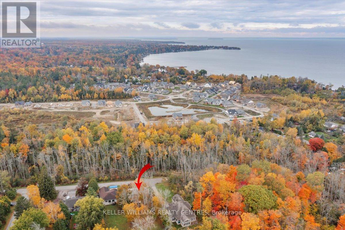 33 Mourning Dove Road, Georgina, Ontario  L0E 1R0 - Photo 3 - N12478192