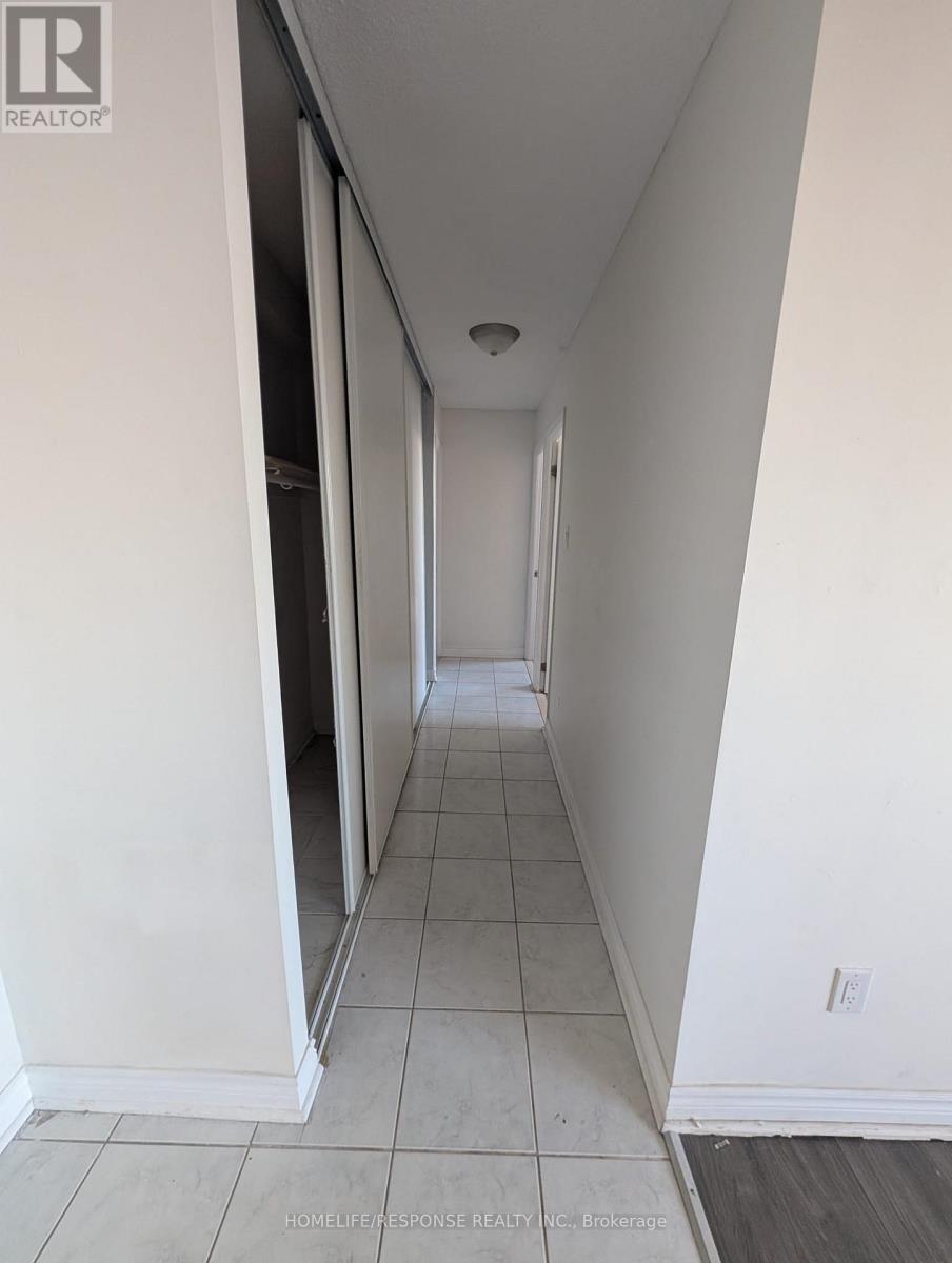 1003 - 3390 Weston Road, Toronto (Humbermede), Ontario  M9M 2X3 - Photo 13 - W12740370