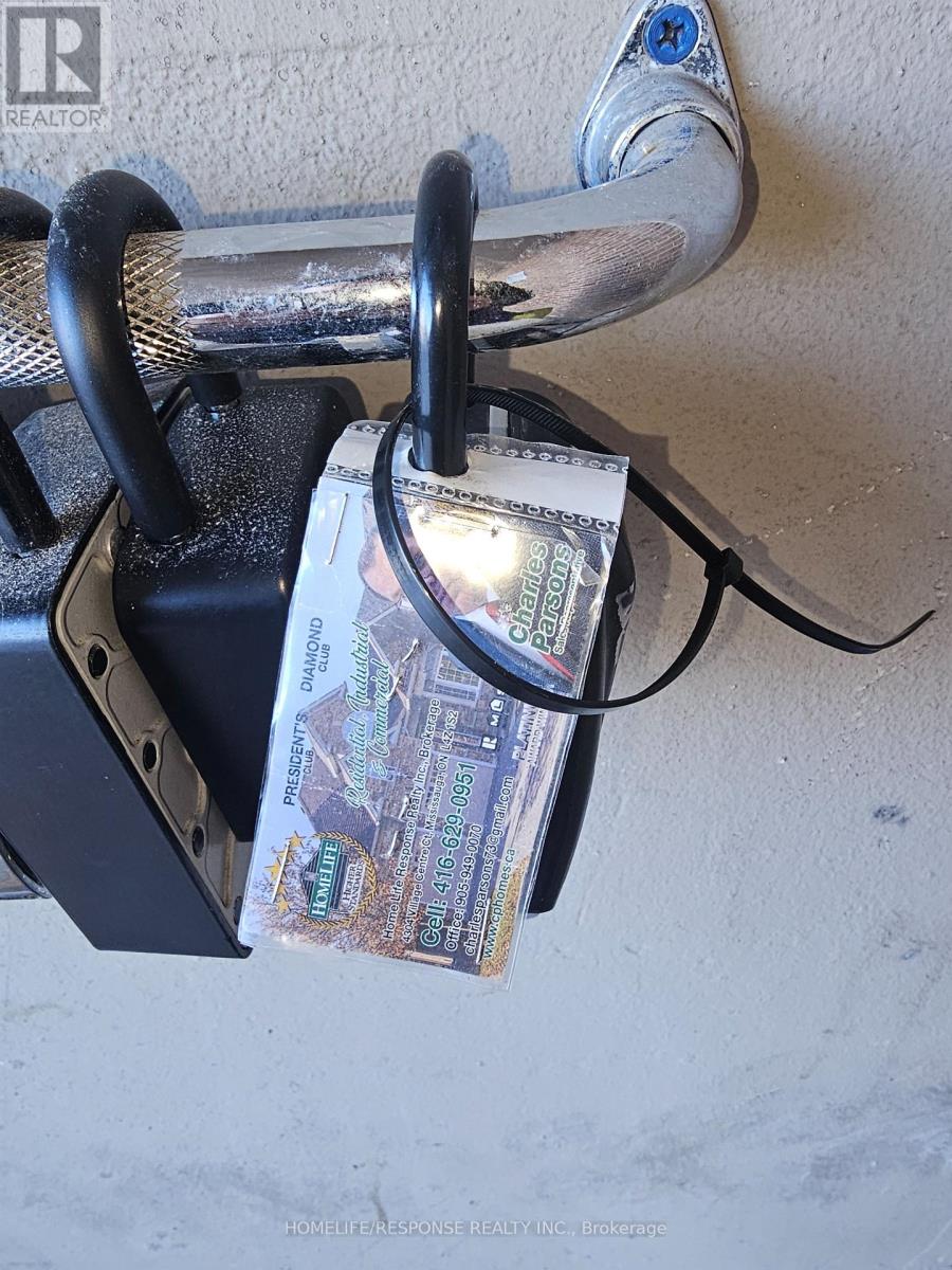 1003 - 3390 Weston Road, Toronto (Humbermede), Ontario  M9M 2X3 - Photo 26 - W12740370