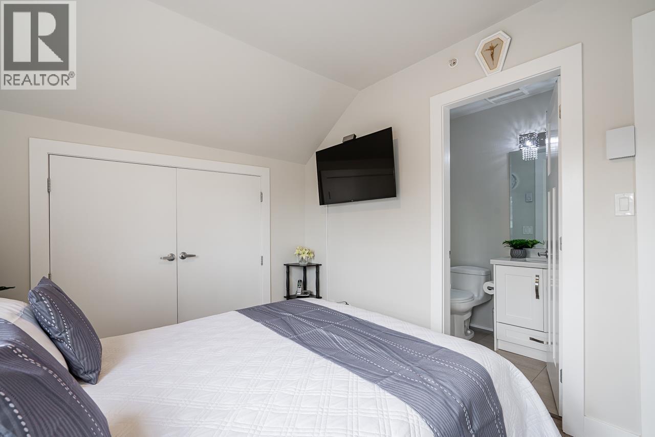 406 Eighth Street, New Westminster, British Columbia  V3M 0K1 - Photo 15 - R3089096