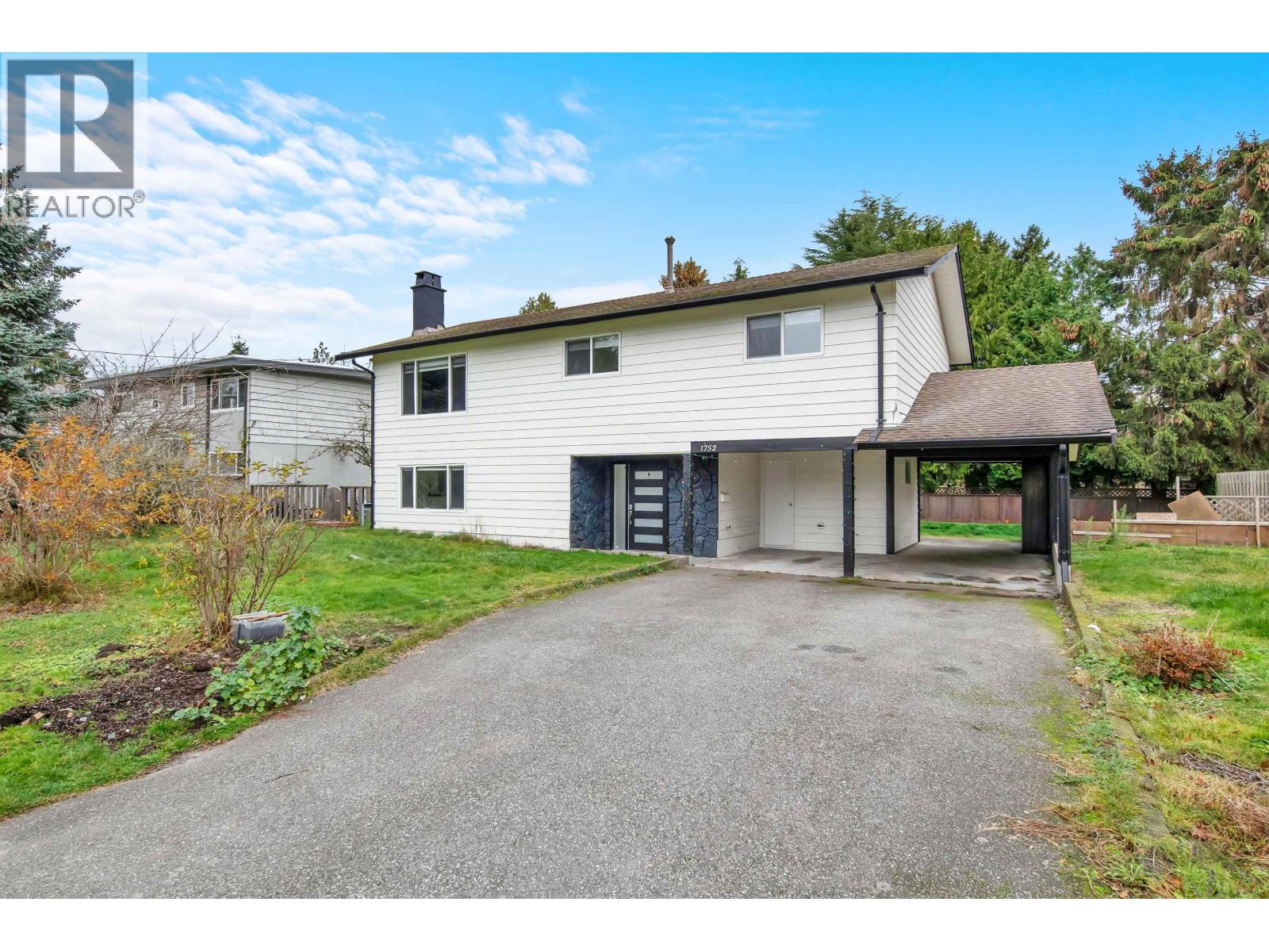 1752 55 Street, Tsawwassen, British Columbia  V4M 3K8 - Photo 3 - R3089163