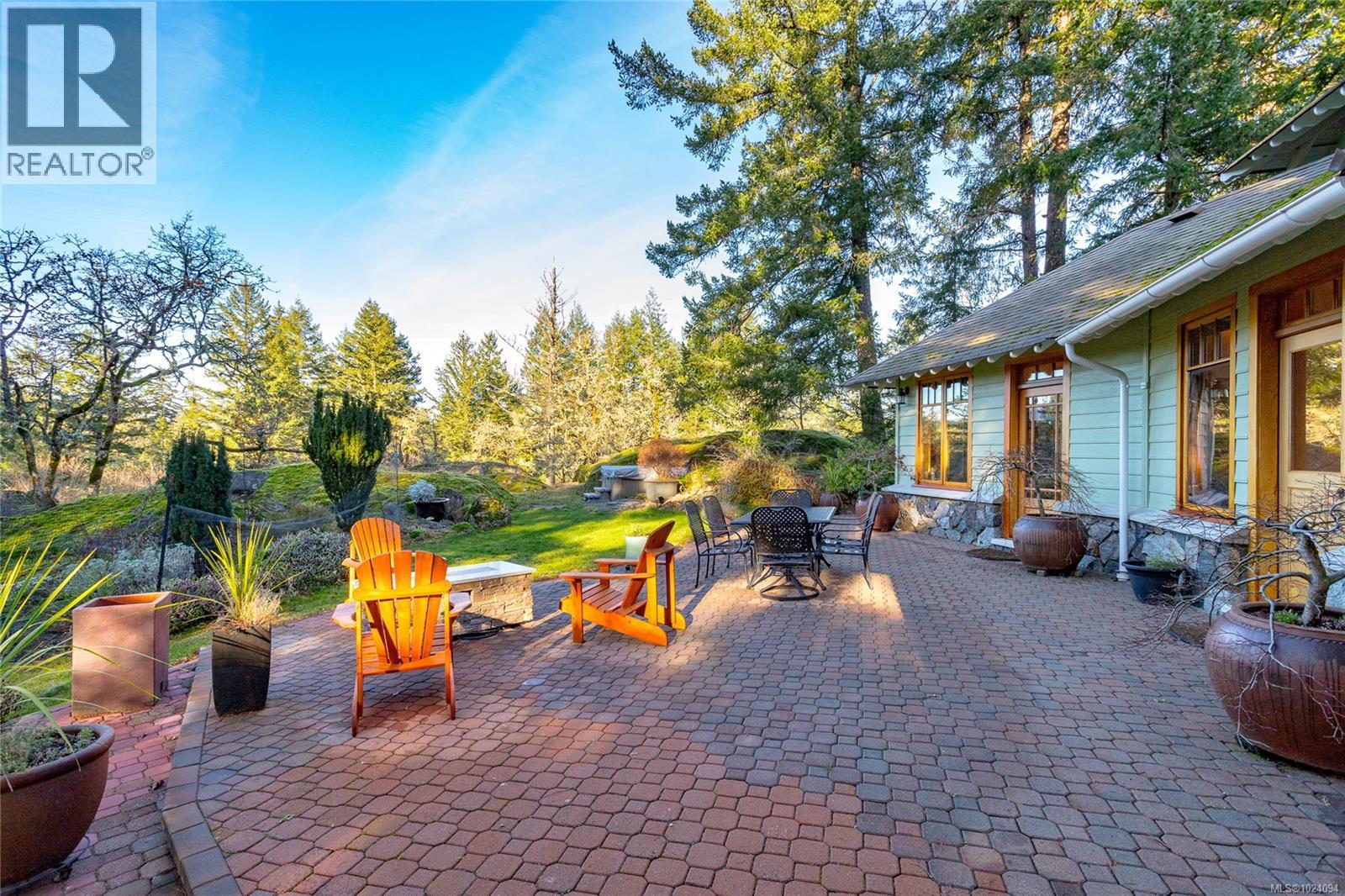 240 Viaduct Ave W, Saanich, British Columbia  V9E 2B6 - Photo 42 - 1024094