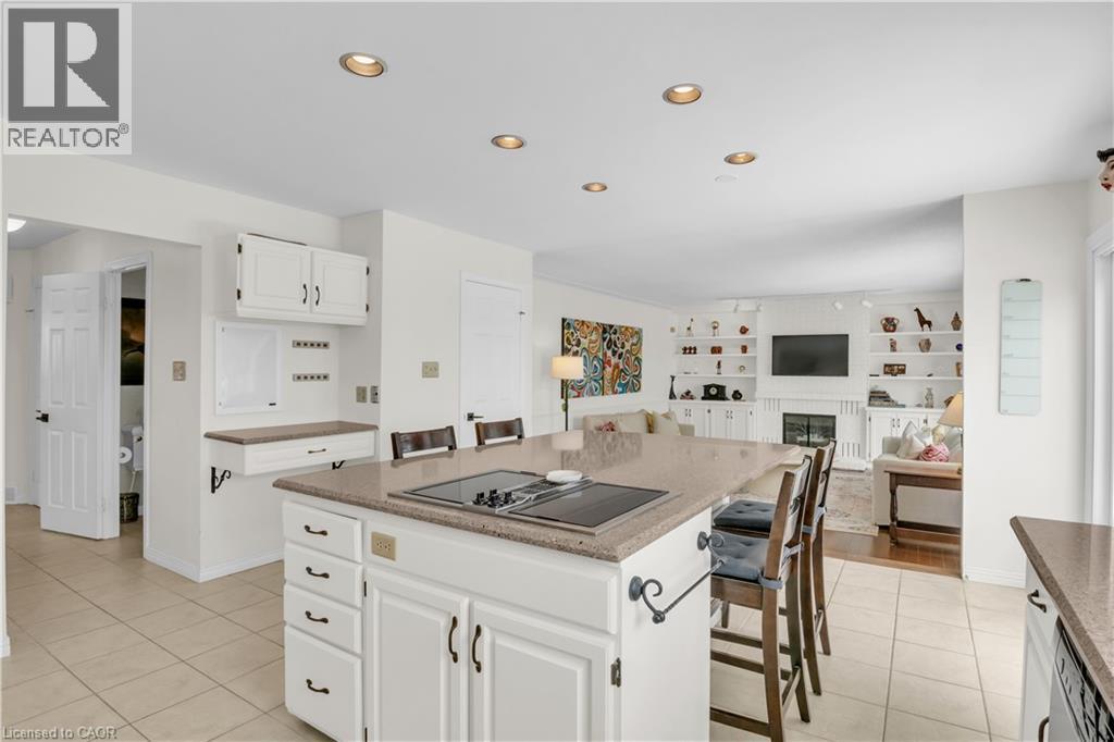 41 Tinatawa Court, Kitchener, Ontario  N2A 3G9 - Photo 10 - 40804802