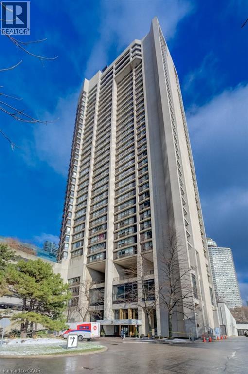 33 Harbour Square Unit# 1017, Toronto, Ontario  M5J 2G2 - Photo 1 - 40804552