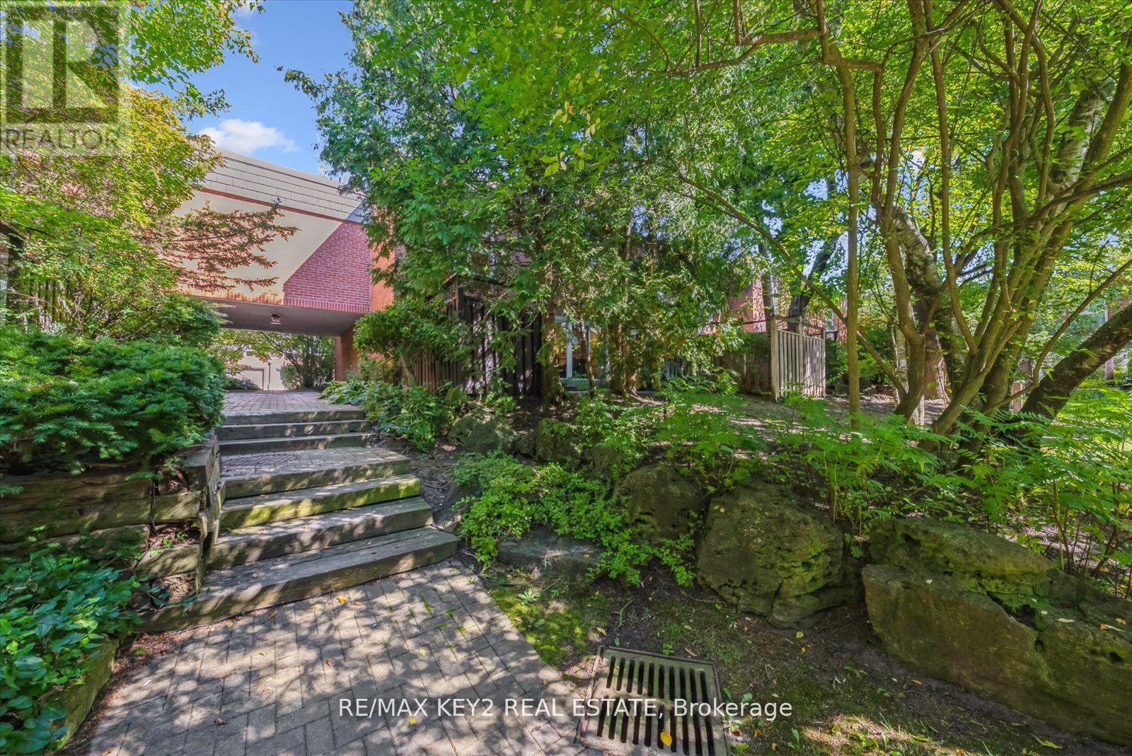 201 - 34 Snowshoe Mill Way, Toronto, Ontario  M2L 1T5 - Photo 46 - C12783600