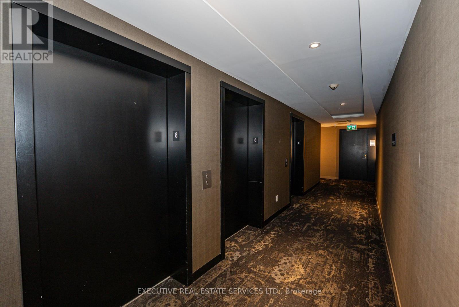 821 - 31 Tippett Road, Toronto (Clanton Park), Ontario  M3H 0C8 - Photo 6 - C12783610