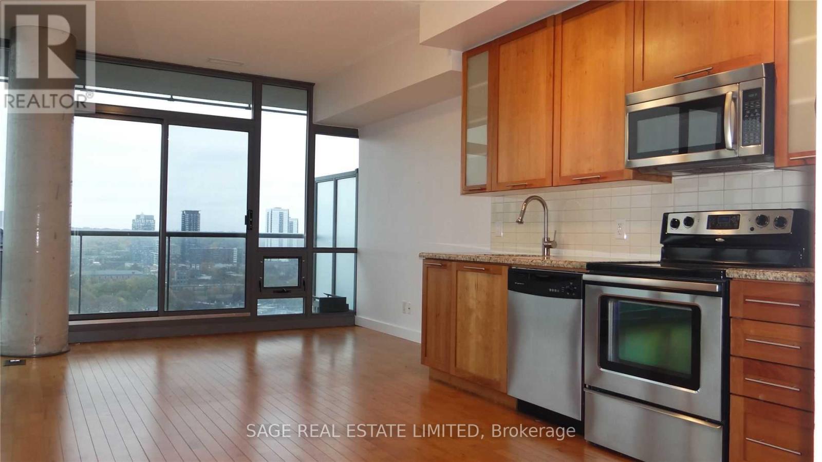 1909 - 33 MILL STREET, Toronto, Ontario