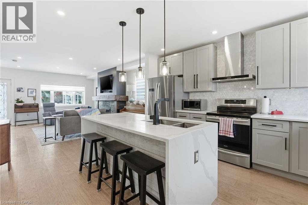 49 Brucedale Avenue E, Hamilton, Ontario  L9A 1N2 - Photo 8 - 40804821