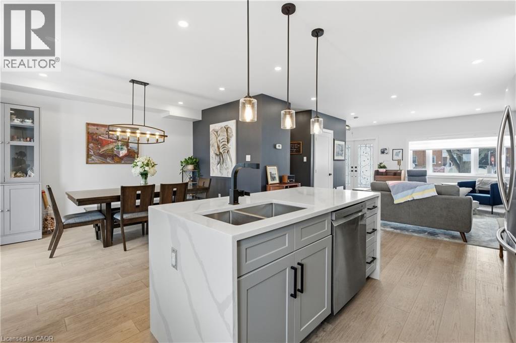 49 Brucedale Avenue E, Hamilton, Ontario  L9A 1N2 - Photo 10 - 40804821