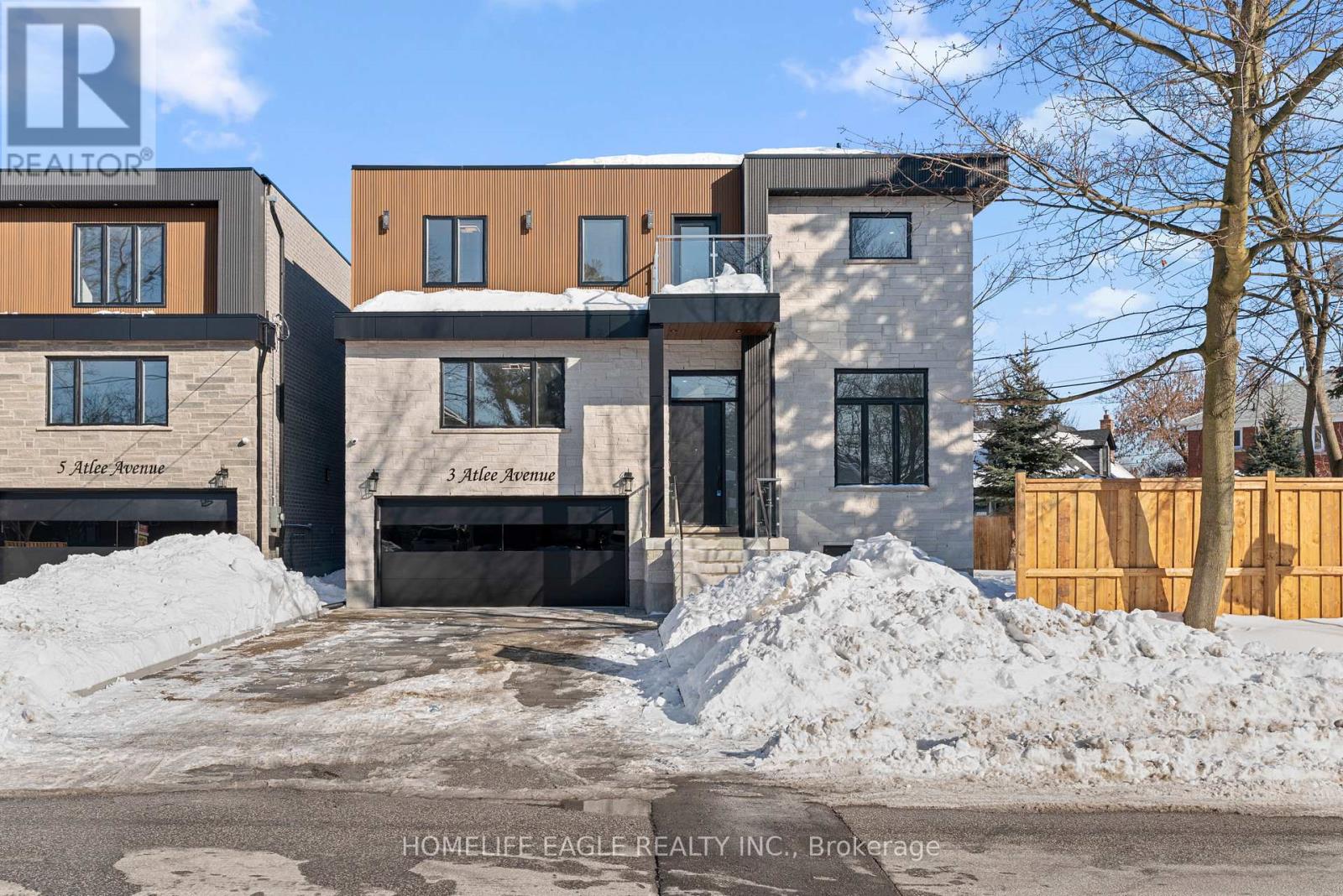 3 ATLEE AVENUE, Toronto, Ontario