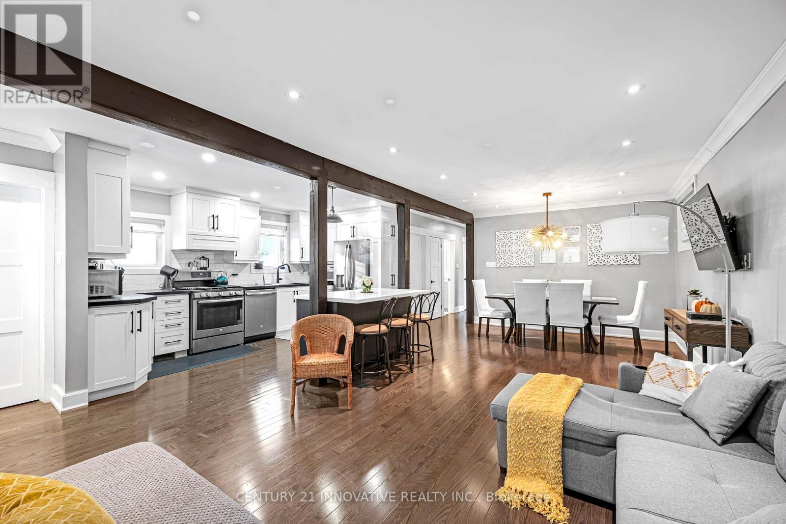 48 Brenda Crescent, Toronto, Ontario  M1K 3C6 - Photo 6 - E12783664