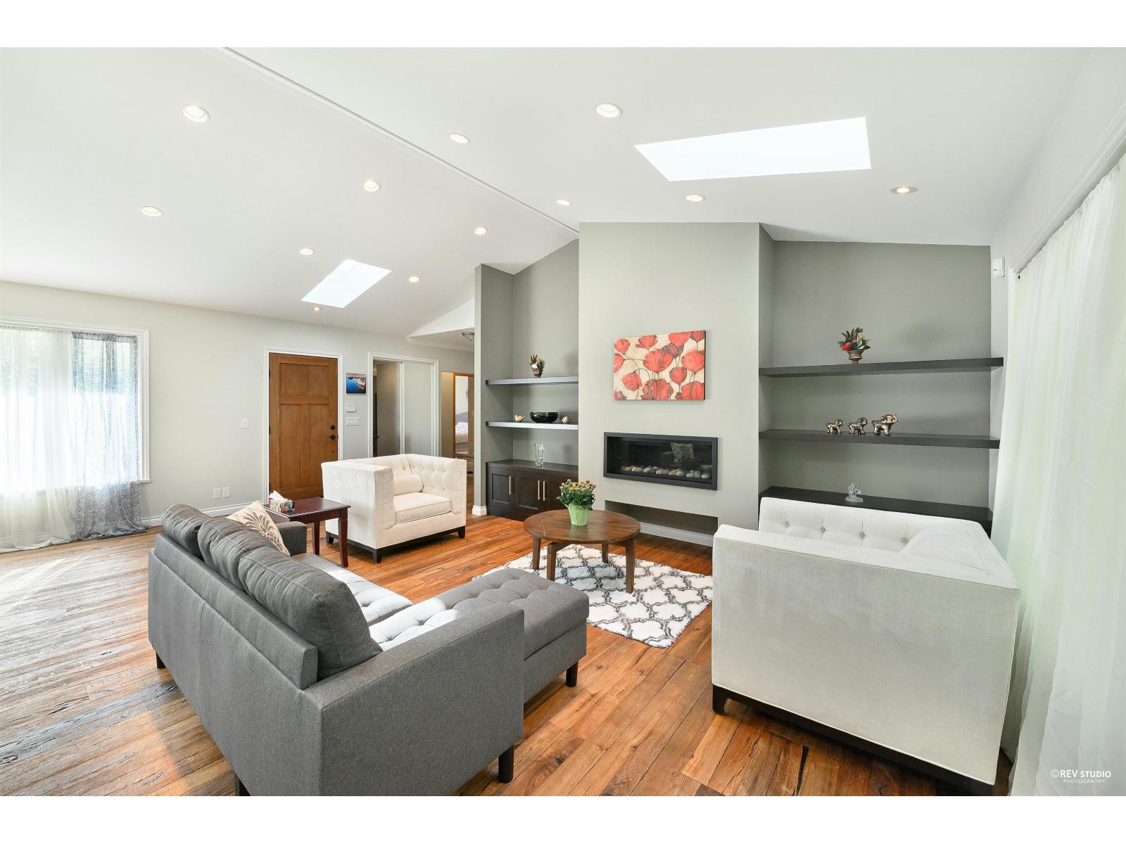 13671 16 Avenue, Surrey, British Columbia  V4A 1P7 - Photo 5 - R3087383