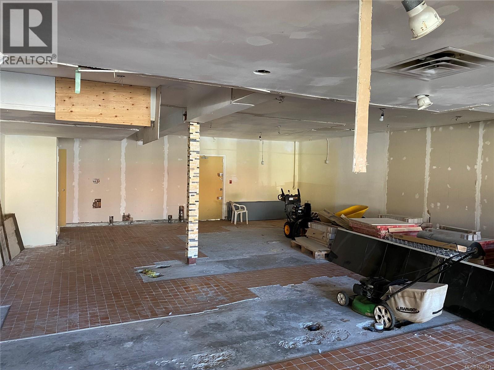 1045 Terminal Ave N, Nanaimo, British Columbia  V9S 4K3 - Photo 11 - 1025841