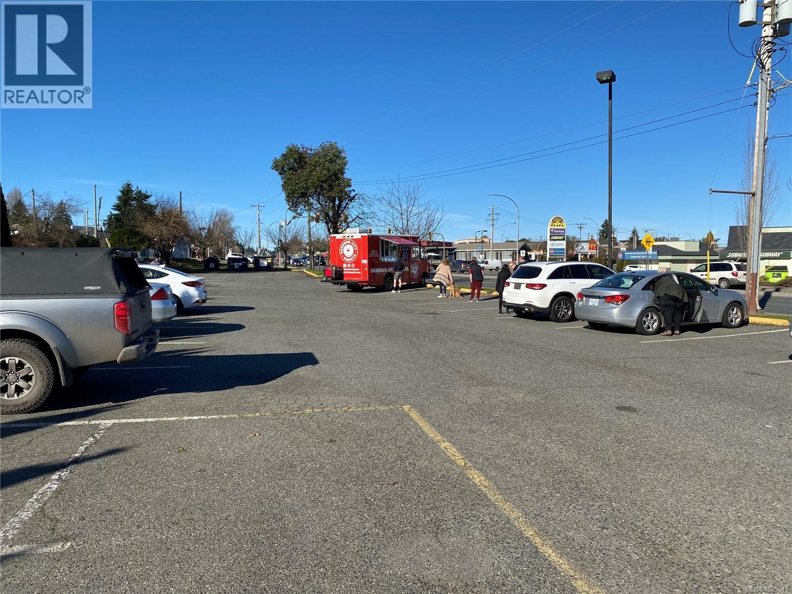 1045 Terminal Ave N, Nanaimo, British Columbia  V9S 4K3 - Photo 3 - 1025841