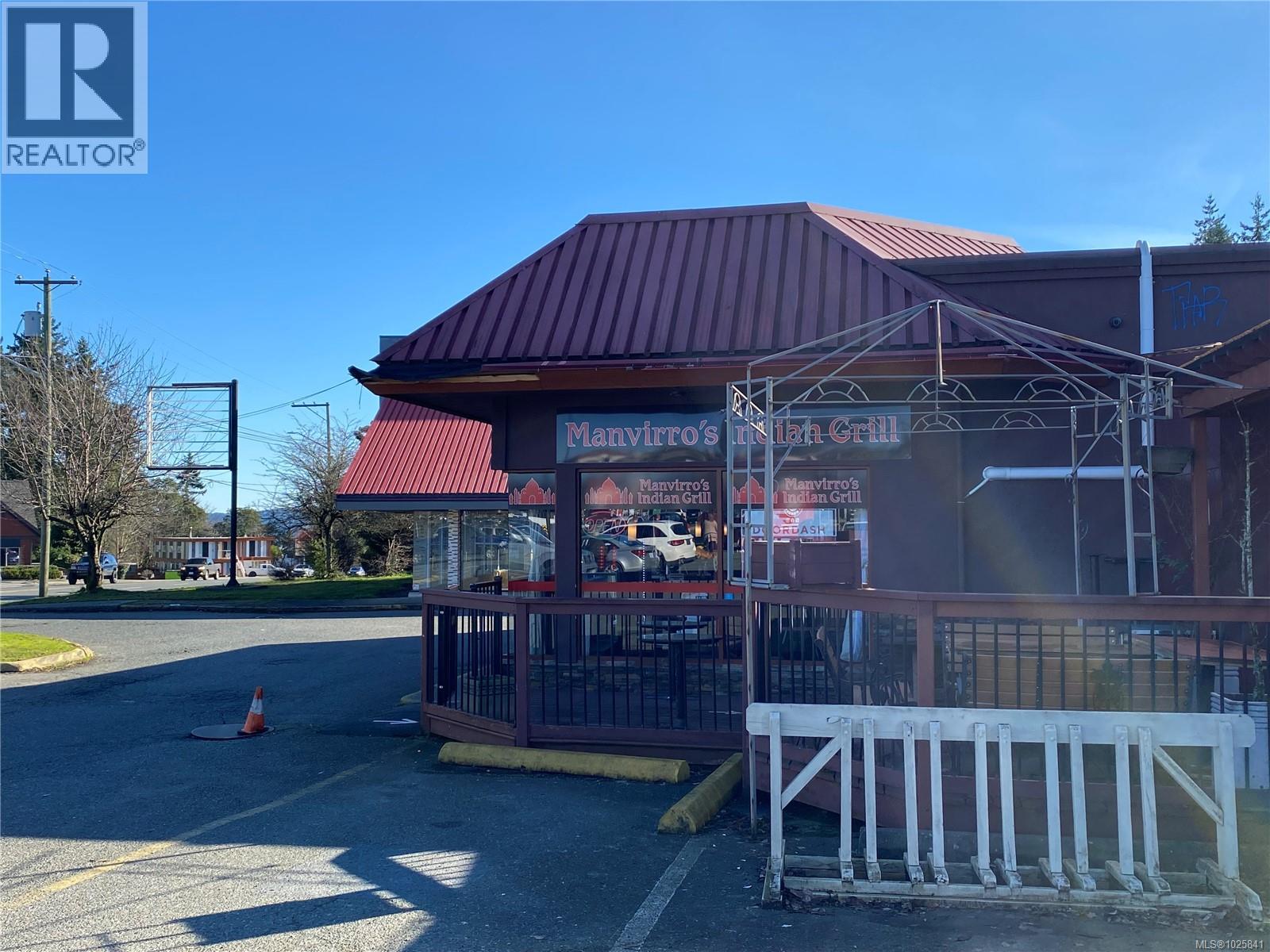 1045 Terminal Ave N, Nanaimo, British Columbia  V9S 4K3 - Photo 2 - 1025841