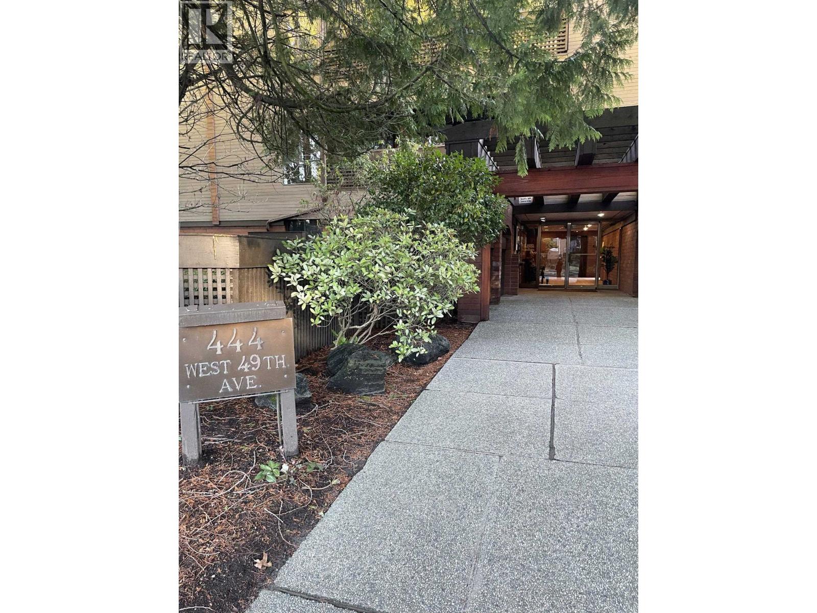 211 444 W 49th Avenue, Vancouver, British Columbia  V5Y 3V4 - Photo 1 - R3089257