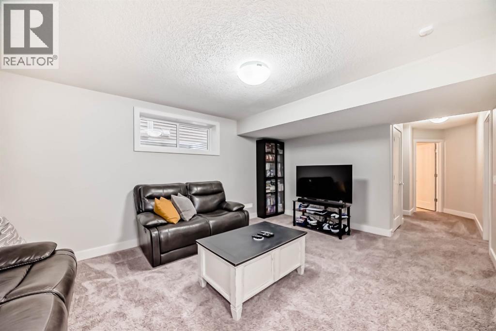 12 Emberside Glen, Cochrane, Alberta  T4C 2L6 - Photo 40 - A2279826