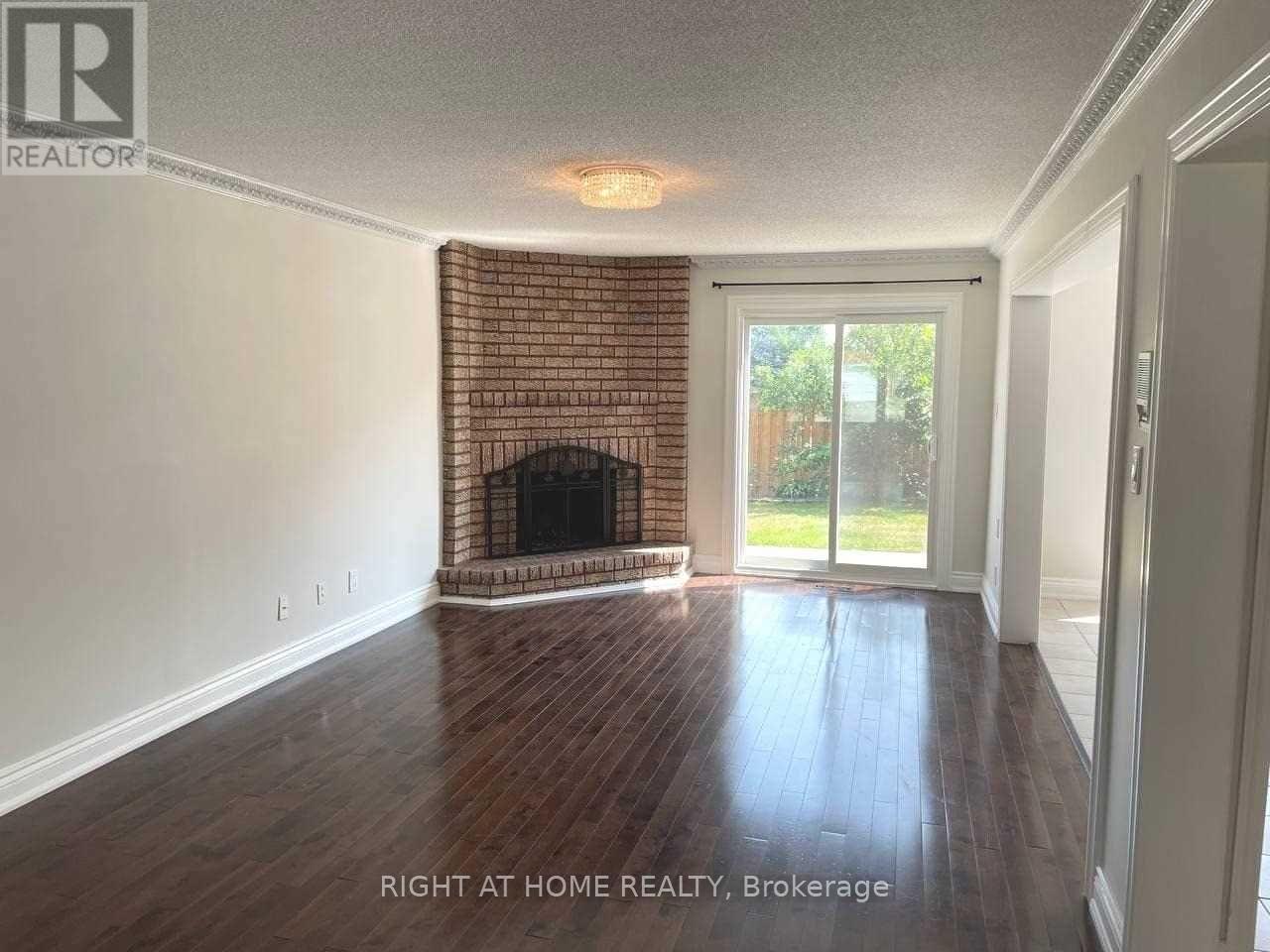 861 Cassie Road, Newmarket, Ontario  L3X 1S3 - Photo 3 - N12783576