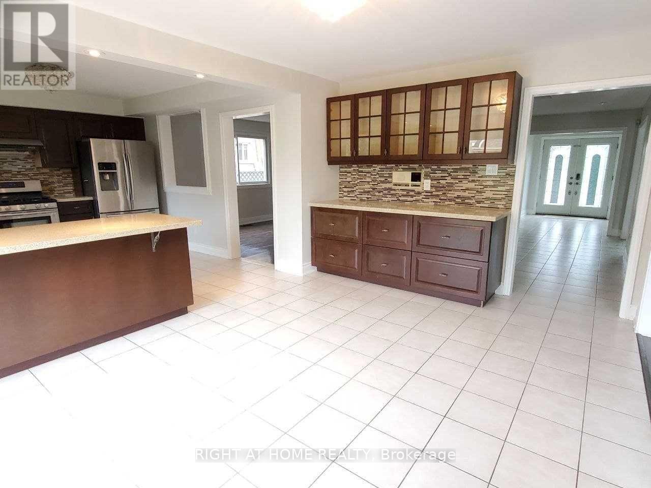 861 Cassie Road, Newmarket, Ontario  L3X 1S3 - Photo 8 - N12783576