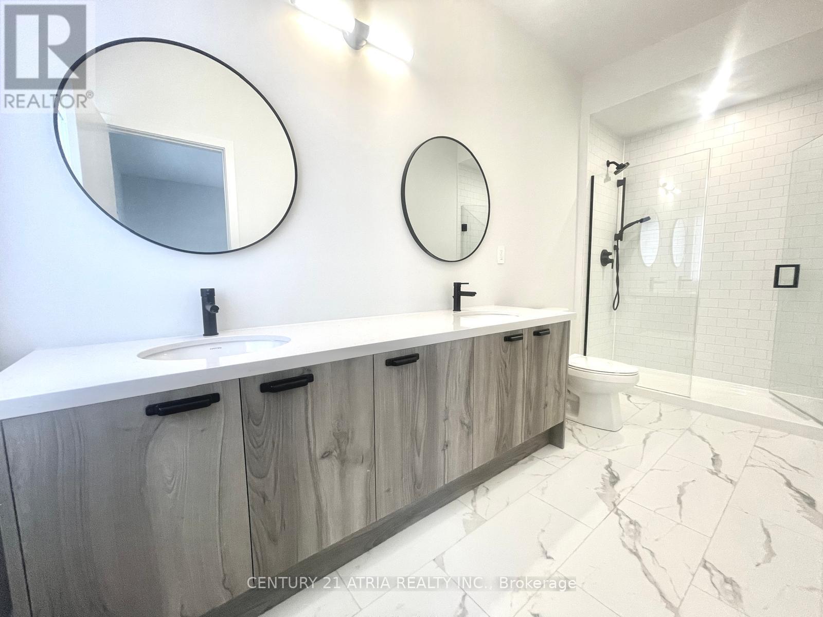 29 Chapple Lane, Richmond Hill, Ontario  L4B 0J6 - Photo 12 - N12783584